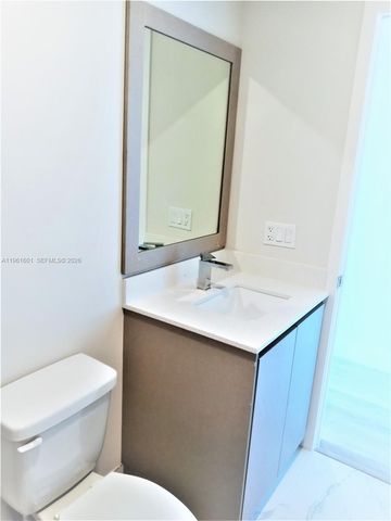 2555 NE 193rd St 2204, Miami, FL 33180