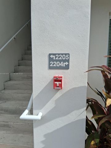 2555 NE 193rd St 2204, Miami, FL 33180