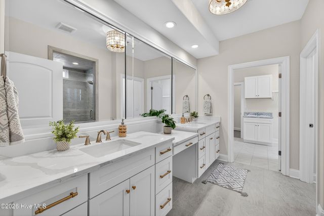 2556 E Timber Crest Drive NE, Leland, NC 28451