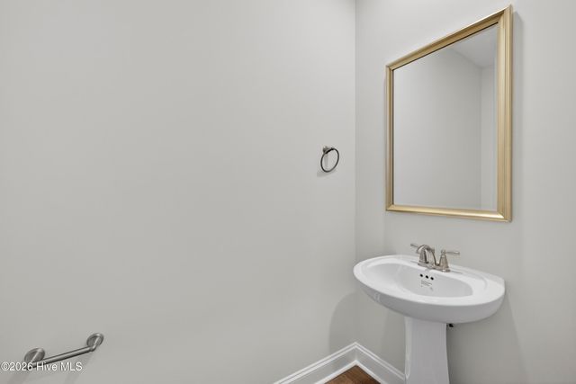2556 E Timber Crest Drive NE, Leland, NC 28451