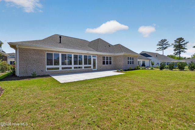 2556 E Timber Crest Drive NE, Leland, NC 28451