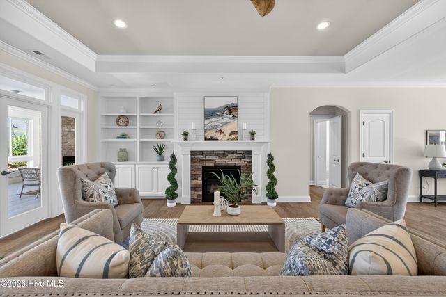 2556 E Timber Crest Drive NE, Leland, NC 28451