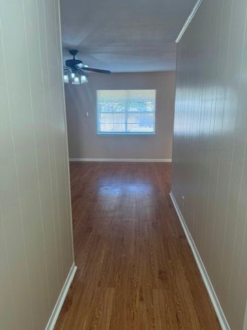 111 Freeman Street, Terrell, TX 75160