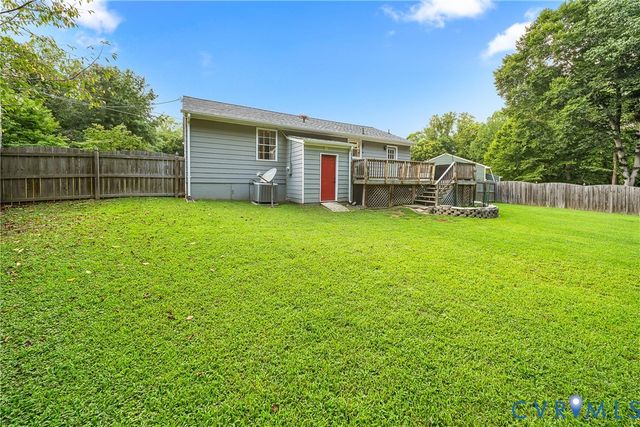 3707 Jackie Dr, Dinwiddie, VA 23803