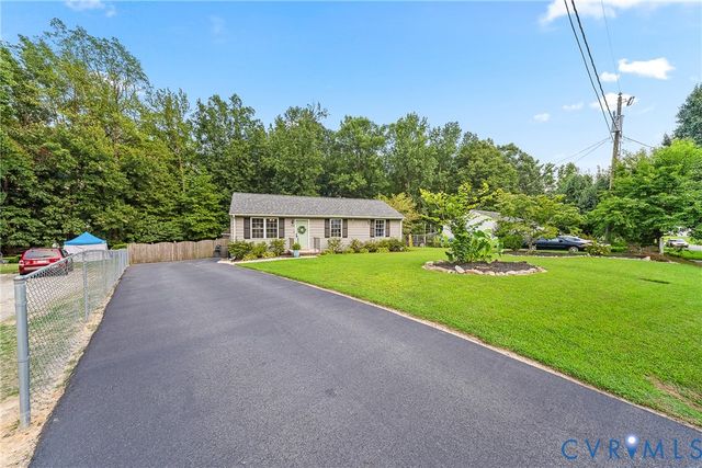 3707 Jackie Dr, Dinwiddie, VA 23803