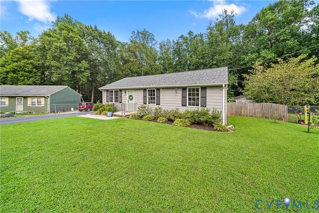 3707 Jackie Dr, Dinwiddie, VA 23803
