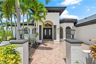 506 32nd PL, Cape Coral, FL 33993