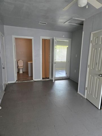 7445 Cabot Street, Houston, TX 77016