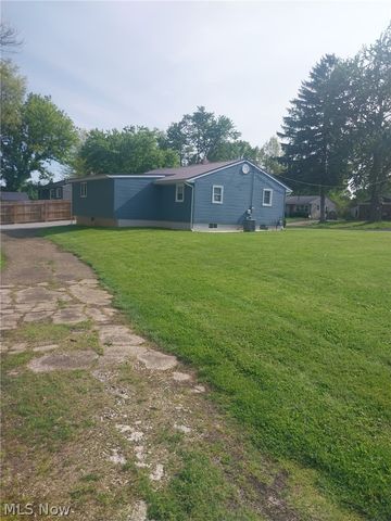 3009 Willowrow Avenue NE, Canton, OH 44705