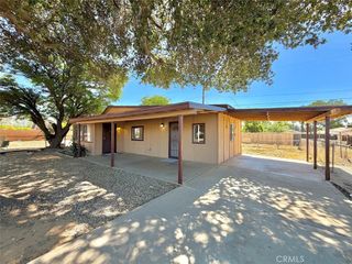 925 Chestnut Avenue, Beaumont, CA 92223