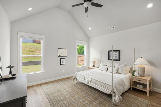 831 Dedmon Road, Ringgold, GA 30736