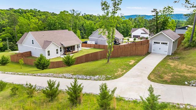 831 Dedmon Road, Ringgold, GA 30736
