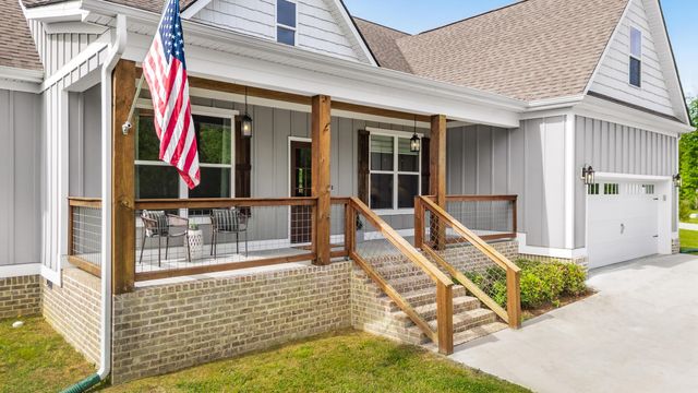831 Dedmon Road, Ringgold, GA 30736