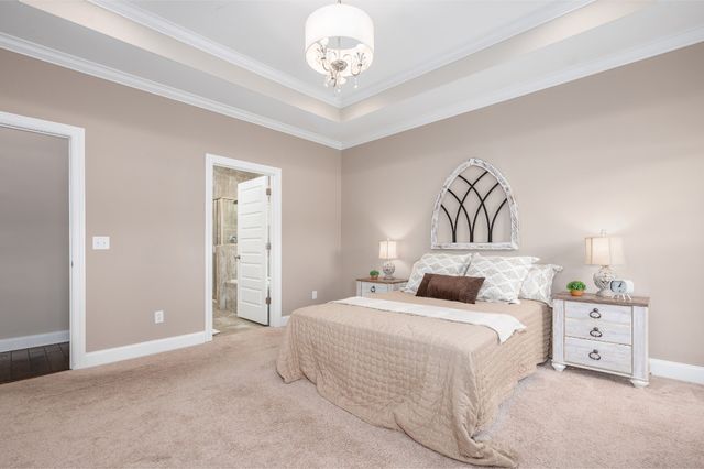 1222 Matheus Dr, Murfreesboro, TN 37128