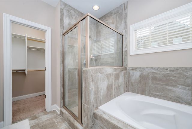 1222 Matheus Dr, Murfreesboro, TN 37128