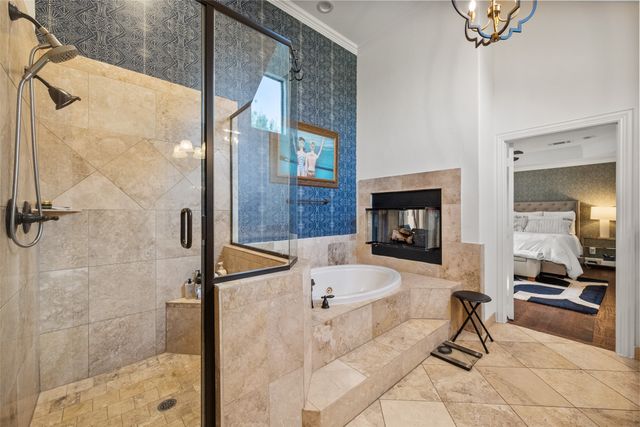 6162 Llano Avenue, Dallas, TX 75214