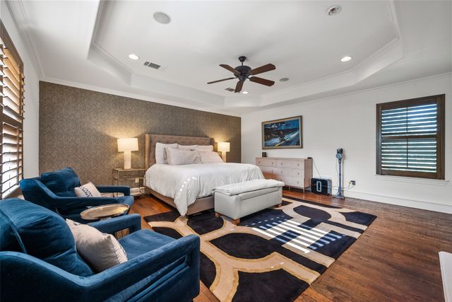 6162 Llano Avenue, Dallas, TX 75214