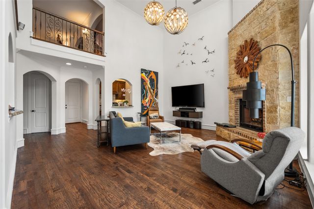 6162 Llano Avenue, Dallas, TX 75214