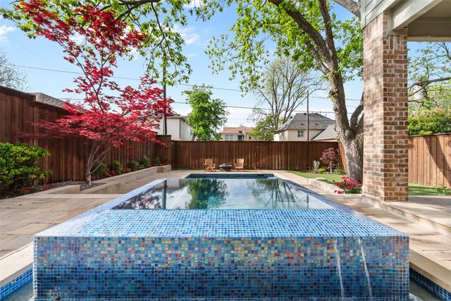 6162 Llano Avenue, Dallas, TX 75214