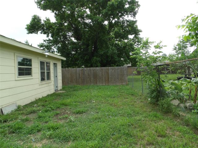3403 Tidewater Drive, Houston, TX 77045