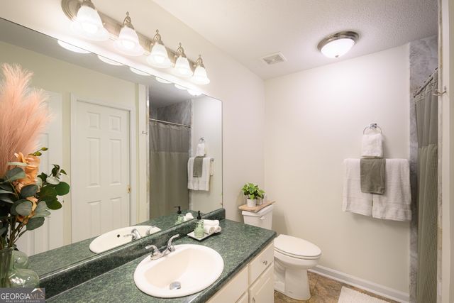 187 Cedar Ridge Road, Locust Grove, GA 30248