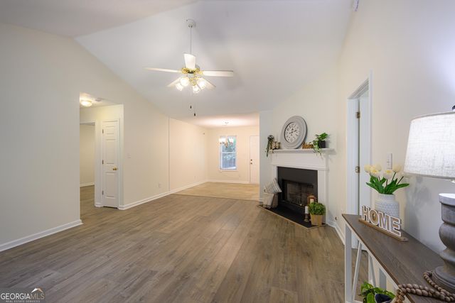 187 Cedar Ridge Road, Locust Grove, GA 30248