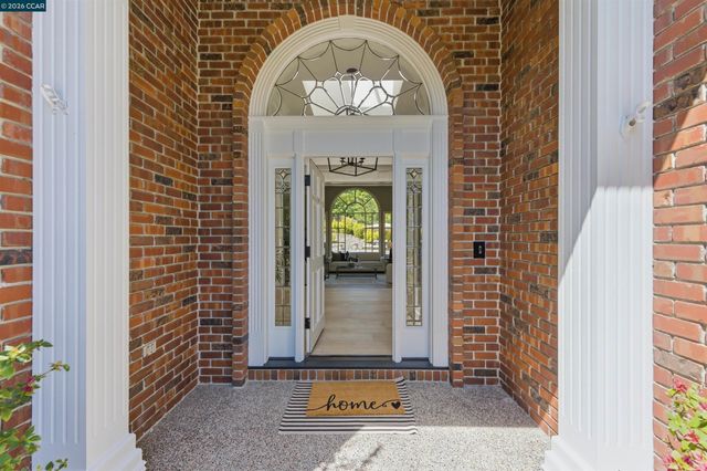 8 Hunters Terrace, Danville, CA 94506