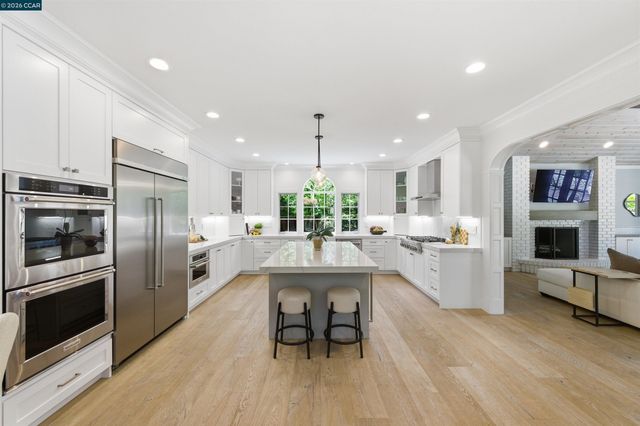 8 Hunters Terrace, Danville, CA 94506