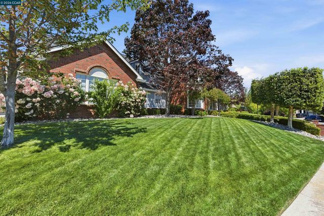 8 Hunters Terrace, Danville, CA 94506