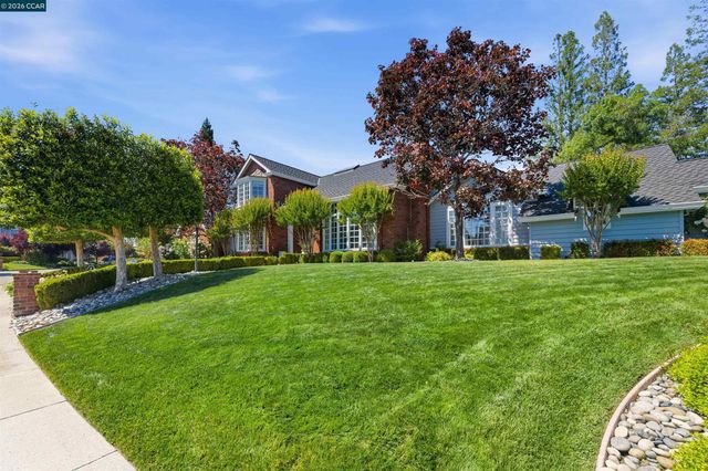 8 Hunters Terrace, Danville, CA 94506
