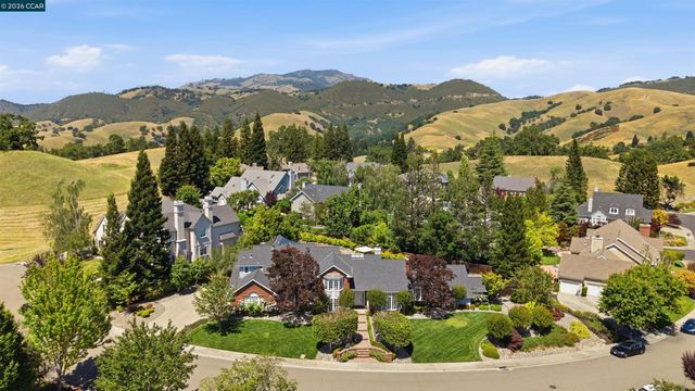 8 Hunters Terrace, Danville, CA 94506
