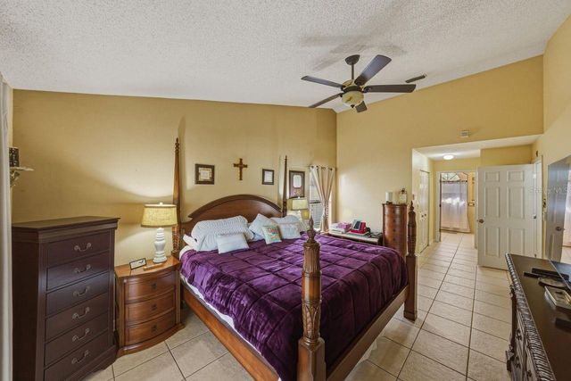 2104 HAYDON COURT, Brandon, FL 33511