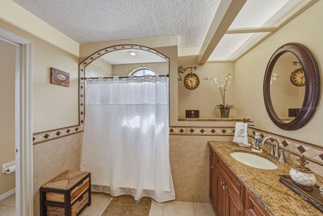 2104 HAYDON COURT, Brandon, FL 33511