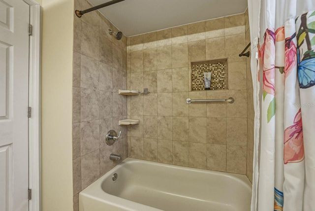 2104 HAYDON COURT, Brandon, FL 33511