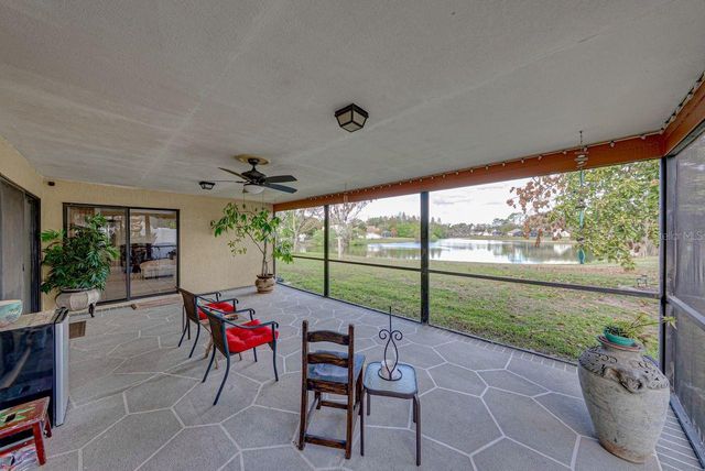 2104 HAYDON COURT, Brandon, FL 33511