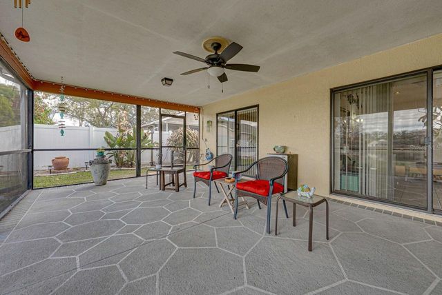 2104 HAYDON COURT, Brandon, FL 33511