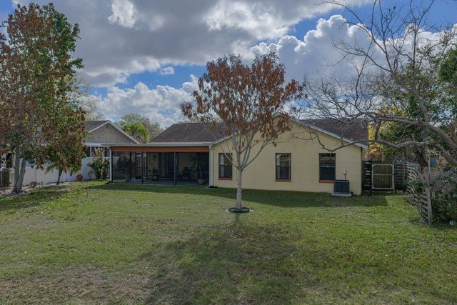 2104 HAYDON COURT, Brandon, FL 33511