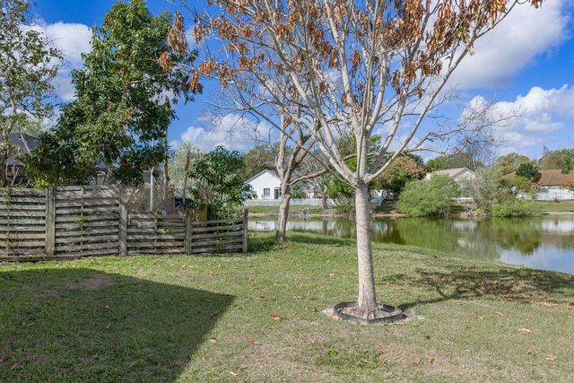 2104 HAYDON COURT, Brandon, FL 33511