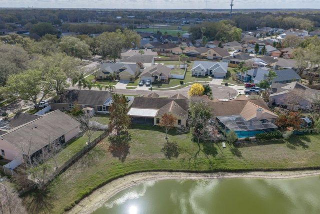 2104 HAYDON COURT, Brandon, FL 33511