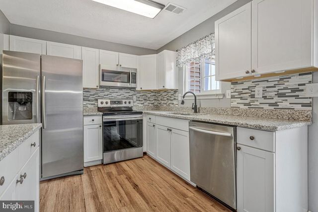 6050 SIRENIA PL, Waldorf, MD 20603