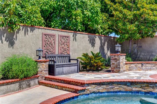 344 Las Riendas, Fullerton, CA 92835