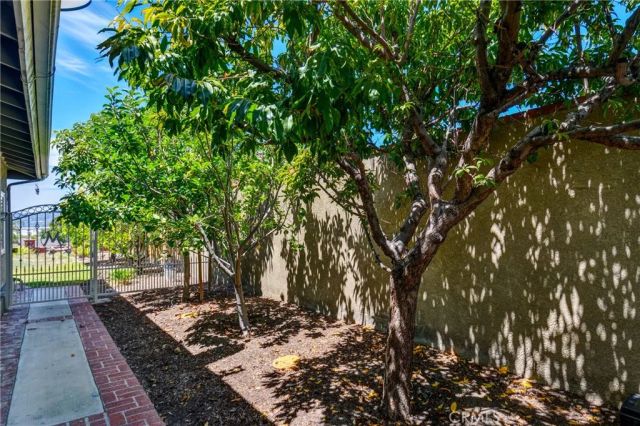 344 Las Riendas, Fullerton, CA 92835