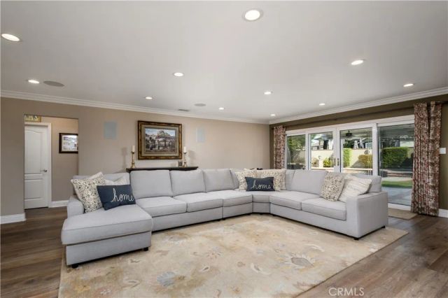 344 Las Riendas, Fullerton, CA 92835