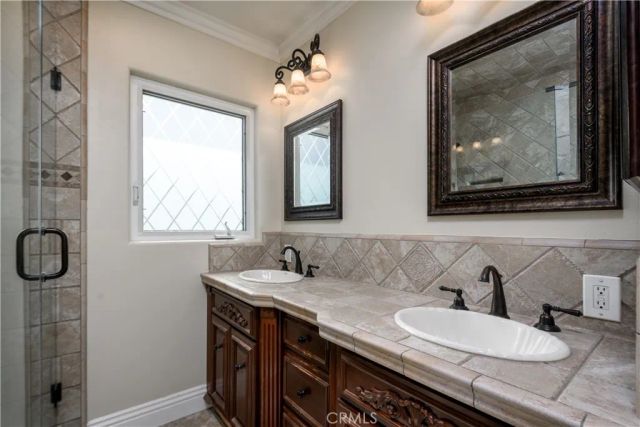 344 Las Riendas, Fullerton, CA 92835