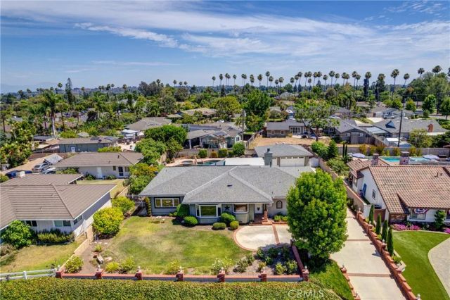 344 Las Riendas, Fullerton, CA 92835