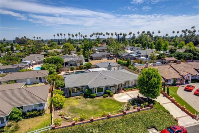 344 Las Riendas, Fullerton, CA 92835