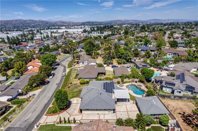 344 Las Riendas, Fullerton, CA 92835