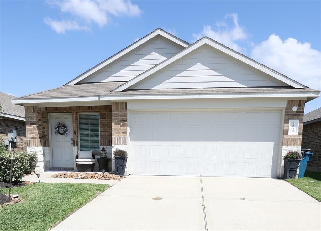 2315 Otter Falls Drive, Spring, TX 77373