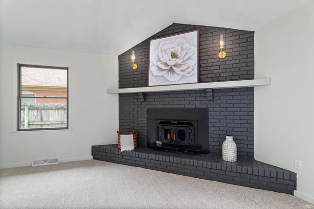 8224 E Heritage Drive, Evansville, IN 47715