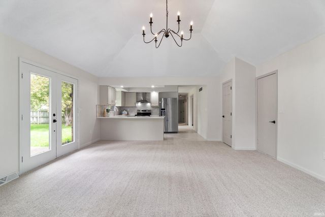 8224 E Heritage Drive, Evansville, IN 47715